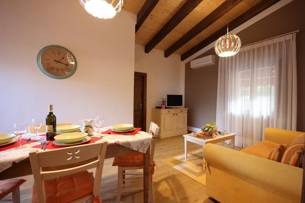 Residence Villa Rosi Laureana Cilento Екстериор снимка