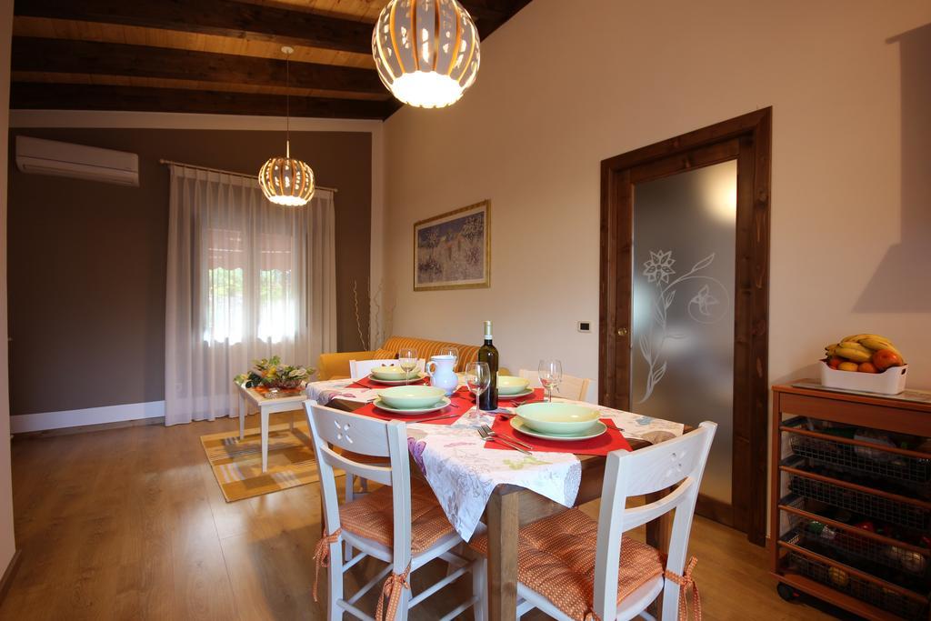 Residence Villa Rosi Laureana Cilento Екстериор снимка