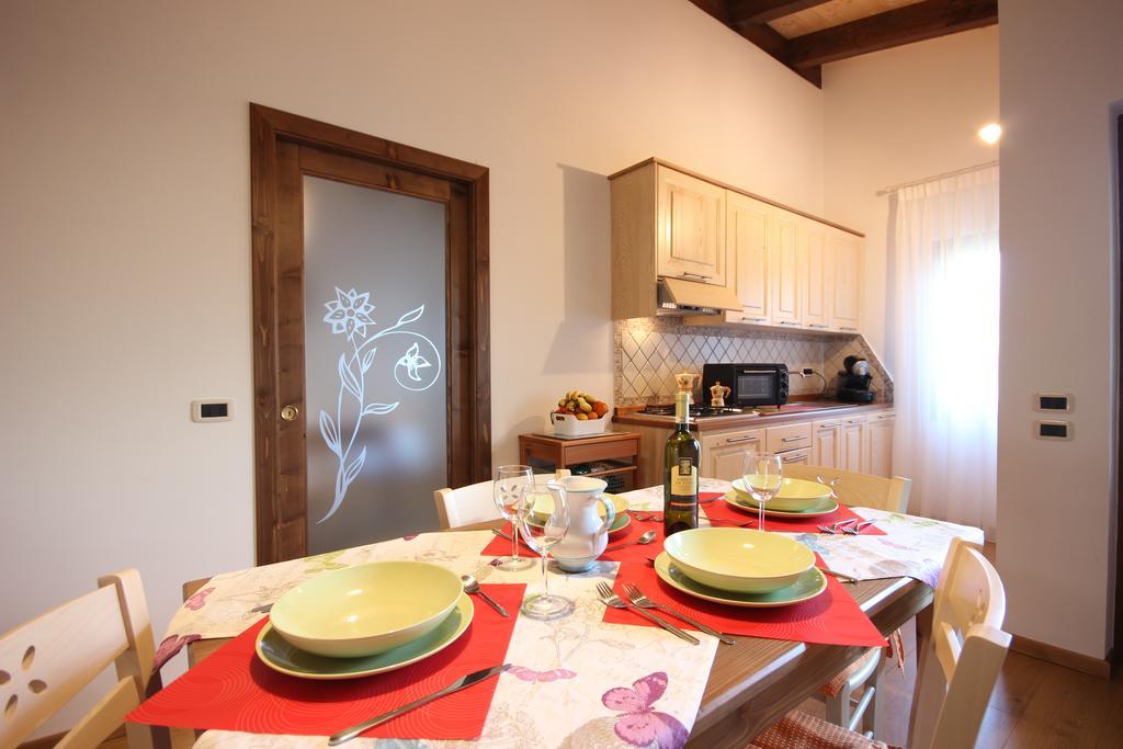 Residence Villa Rosi Laureana Cilento Екстериор снимка